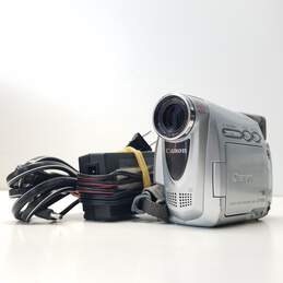 Canon ZR100 MiniDV Camcorder alternative image