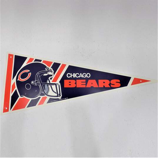 Vintage Chicago Bears NFL Pennant Flags W/ Photo Prints image number 10