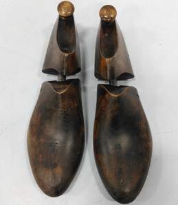 Pair Of Unbranded Wooden Shoe Mold Stretcher Shoe Horns