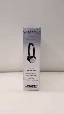 Bose QuietComfort 3 Acoustic Noise Cancelling Headphones alternative image