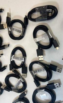 Bundle Lot of 15 USB B Cables alternative image