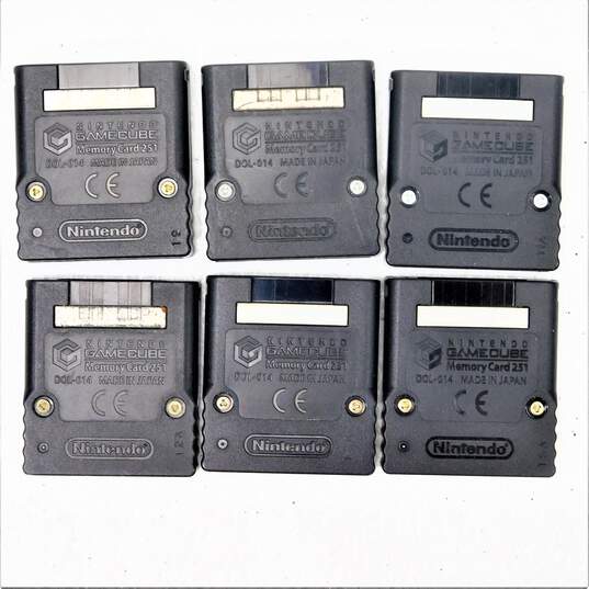 Nintendo GameCube Black Memory Card Lot of 15 Loose image number 5