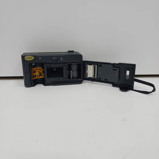 Kodak VR35 K40 Point & Shoot Film Camera image number 2