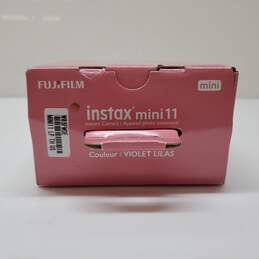 Fujifilm Instax Mini 11 Instant Film Camera | Lilac Purple For Parts/Repair alternative image
