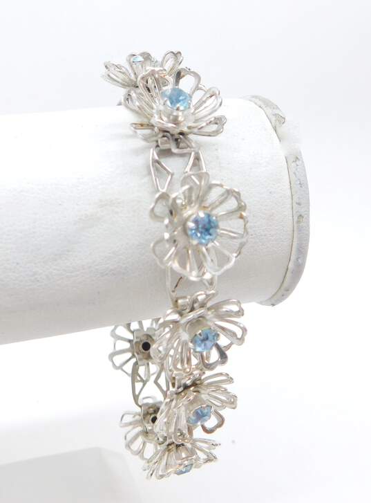 VNTG Coro Silver Tone & Icy Blue Rhinestone Flower Bracelet 15.4g image number 3