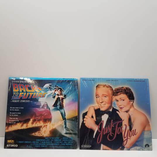 Lot of Assorted Films on Laser Disc image number 4