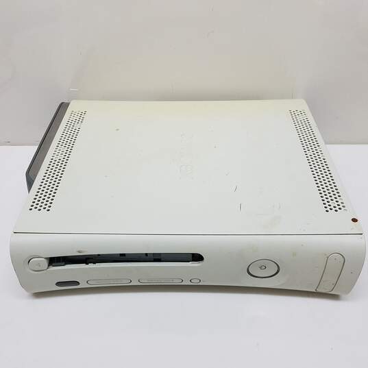 Xbox 360 Pro 20GB Console image number 1