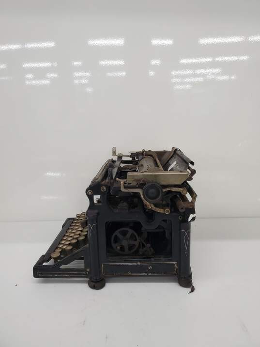 Underwood Typewriter 1906 for parts/repair image number 3