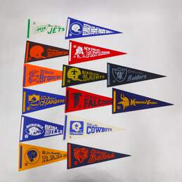 Lot of 14  NFL  Vintage 12in  Pennants NY Jets