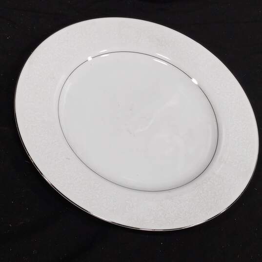 Montgomery Ward Style House Shannon Dinner Plates 6pc Lot image number 2
