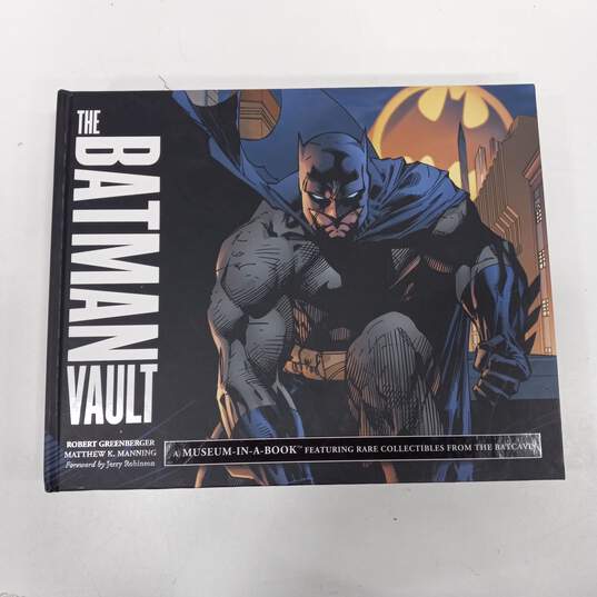 The Batman Vault Museum-In-A-Book image number 1