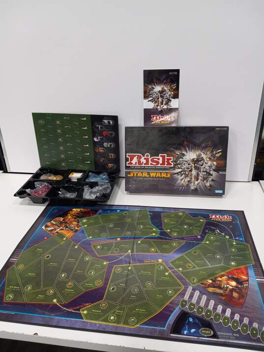 Risk Star Wars Clone Wars Edition Board Game image number 1