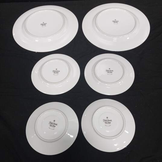 Set of 6 Style House Fine China Plates image number 2