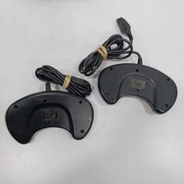Sega Genesis Video Game Console & Controllers Model MK-1631 alternative image