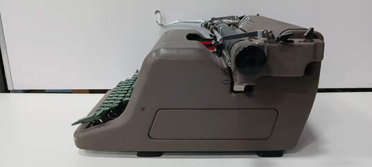 Vintage Royal Typewriter image number 3