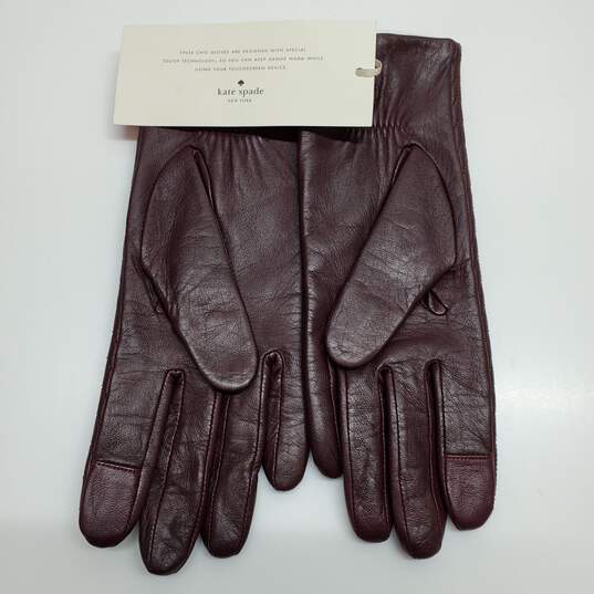 WOMEN'S KAT SPADE NEW YORK 'DAWN PLACE' QUILT LEATHER GLOVE SZ M NWT image number 2