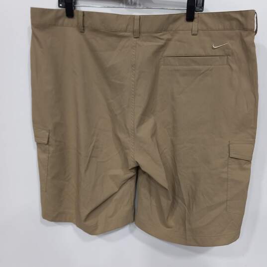 Men's Beige Nike Dri-Fit Golf Shorts Size 42 NWT image number 2
