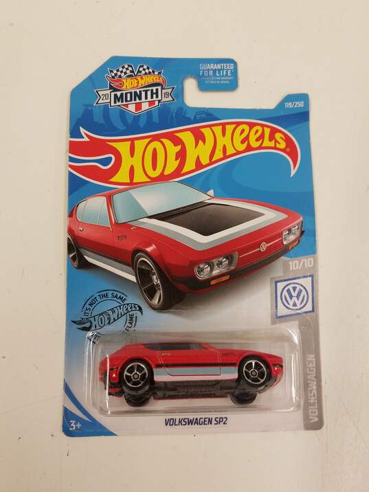Assorted 2017 Hot Wheels Diecast Bundle Lot of 5 NIB Fast Furious image number 6
