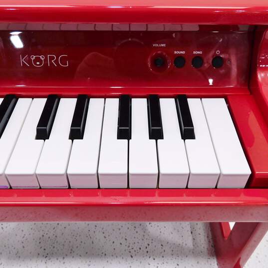 Descanso Explosivos aquí Buy the Korg Brand tinyPIANO Model Red Toy Piano | GoodwillFinds