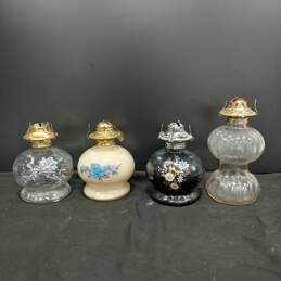 Bundle of 4 Vintage Oil  Lamps