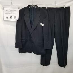 AUTHENTICATED Oscar de la Renta Black Wool Pinstriped Mens 2Pc Suit Set 44R W38