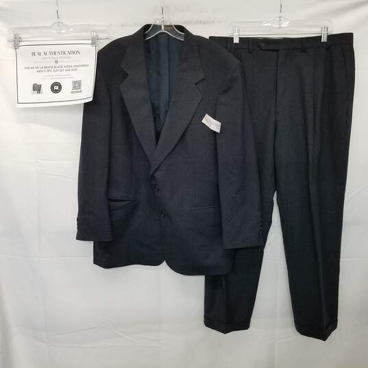 AUTHENTICATED Oscar de la Renta Black Wool Pinstriped Mens 2Pc Suit Set 44R W38 image number 1
