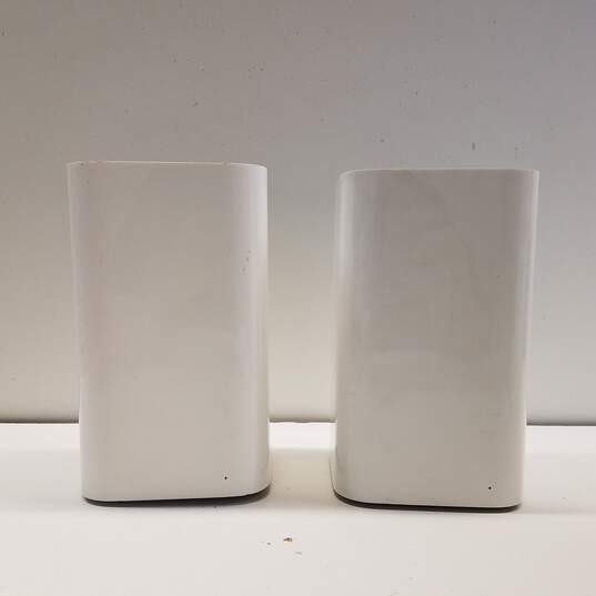 Apple AirPort Extreme Base Station Bundle of 2 (A1521, A1470) image number 3