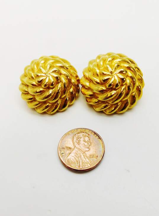 Vintage Kenneth Lane Gold Tone Tiered Clip On Earrings 33.5g image number 4