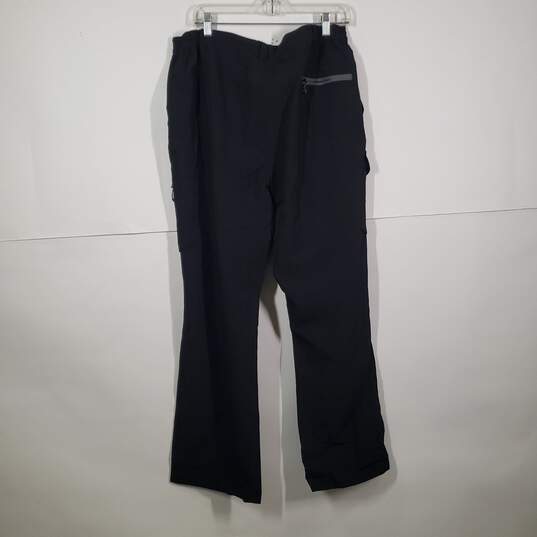 NWT Mens Flat Front Belt Loops Zipper Pockets Straight Leg Cargo Pants Size XL image number 2