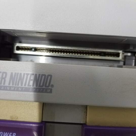 Super Nintendo Entertainment System image number 2
