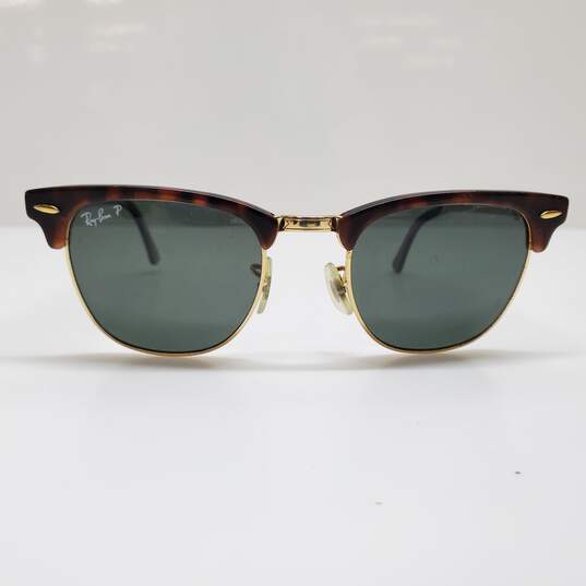 RAY-BAN RB 3016 CLUBMASTER TORTOISE SUNGLASSES SZ 49-21 image number 1