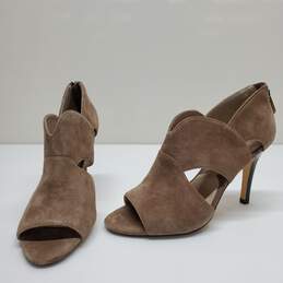 Andrienne Vittadini Women's Suede Heels Size 6M