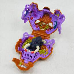 Vintage 1993 Mighty Max Grapples w Battle Cat Doom Zone Bluebird Toys