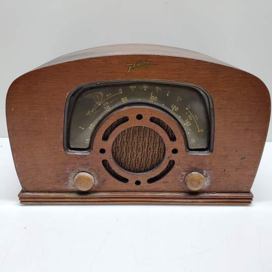 Vintage Zenith Model 6D2620 Wood Panel Radio For Parts/Repair image number 1
