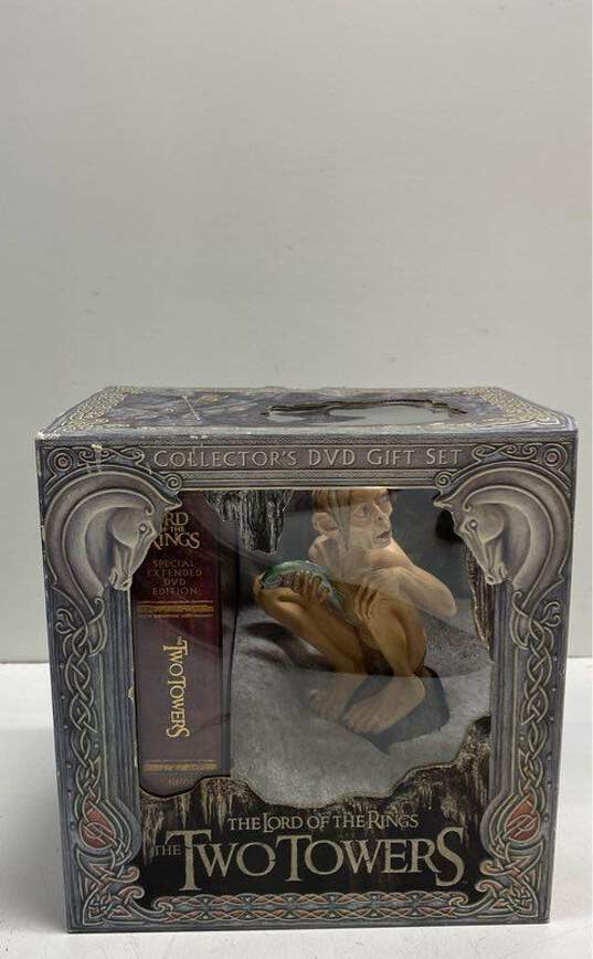 Lord of the Rings The Two Towers DVD Gift Set N6510 image number 1