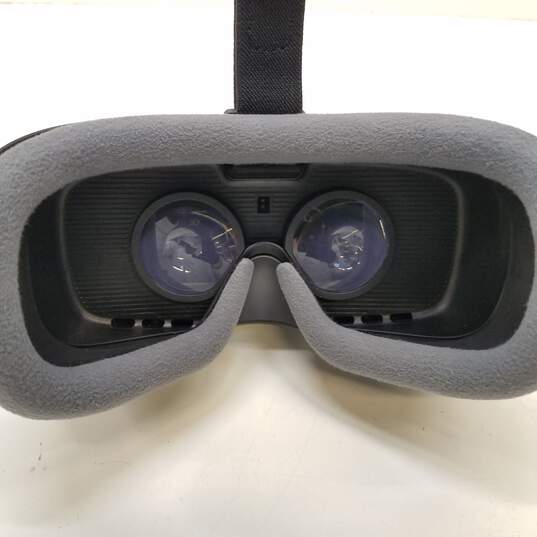 Samsung Gear VR by Oculus image number 4