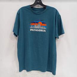 Patagonia Men's Blue Green Graphic SS T-Shirt Size L