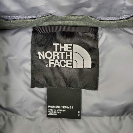 The North Face Acropolis WM's Water Fowl Down Quilted Heather Grey Parka Size S/P image number 3