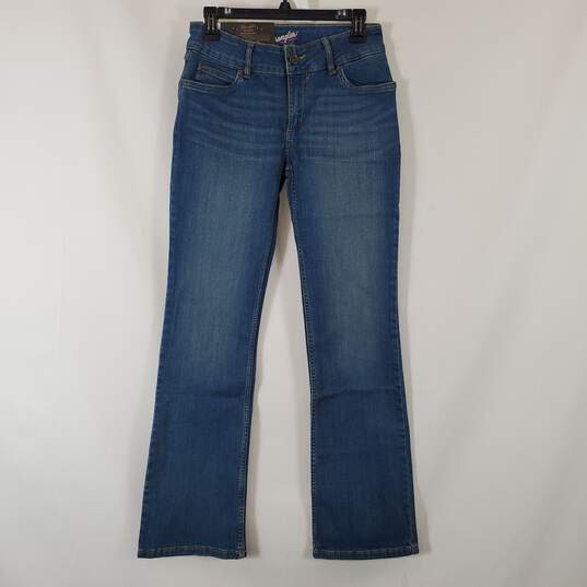 Wrangler Women's Blue Bootcut Jeans SZ 30X32 NWT image number 1