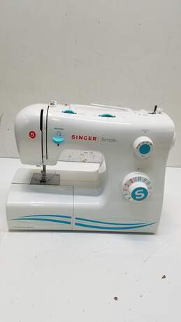 Singer Simple Sewing Machine 2263-SOLD AS IS, UNTESTED, NO POWER CABLE/FOOT PEDAL alternative image