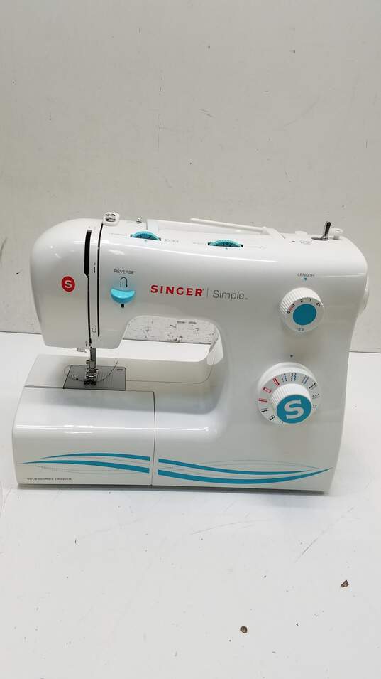 Singer Simple Sewing Machine 2263-SOLD AS IS, UNTESTED, NO POWER CABLE/FOOT PEDAL image number 2