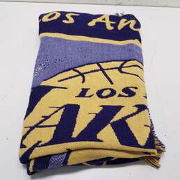 The Northwest Company Lakers Woven Throw Blanket alternative image