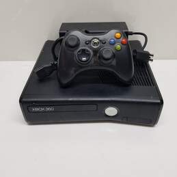 Microsoft Xbox 360 Slim 250GB Console Bundle with Controller & Games #2 alternative image