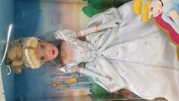 Disney Princess Cinderella Porcelain Doll Brass Key Holiday Jewels Edition 16 Inch alternative image