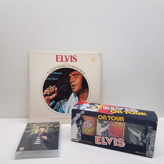 Lot of Elvis Presley Collectibles image number 1