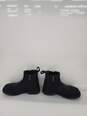 Men Dr Martens Alyson Black Leather Snowgrip Flat Chelsea Boots Size-9L Used image number 3