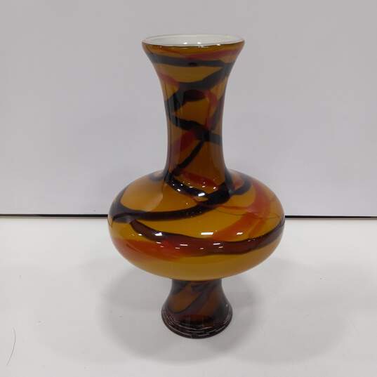 Hand Blown Swirled Pattern Vases image number 1