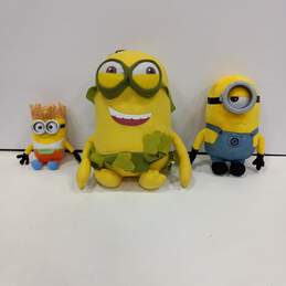 Bundle of 3 Assorted Illumination & Ty Despicable Me Minions Plushies