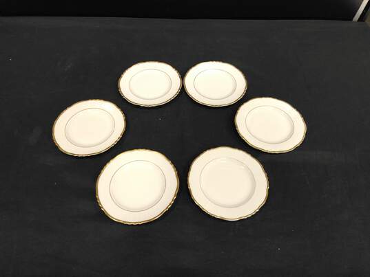 Bundle of Six Old Ivory Syracuse China Dessert Plates image number 5