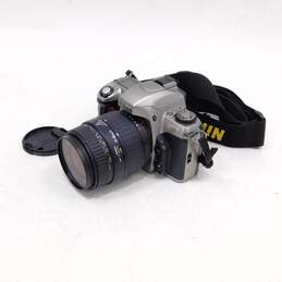 Nikon N65 35mm SLR Film Camera with 28-80mm Lens